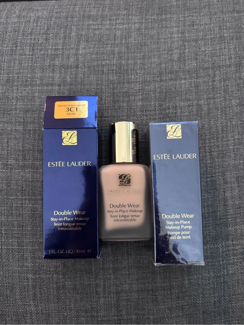 NEW Estée Lauder Double Wear Foundation - Beige (3C1 Dusk) with PUMP